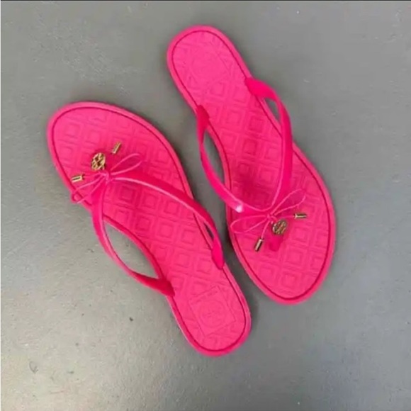 Tory Burch Shoes - TORY BURCH Hot Pink Flip-Flops/Sandals Women’s size 8
